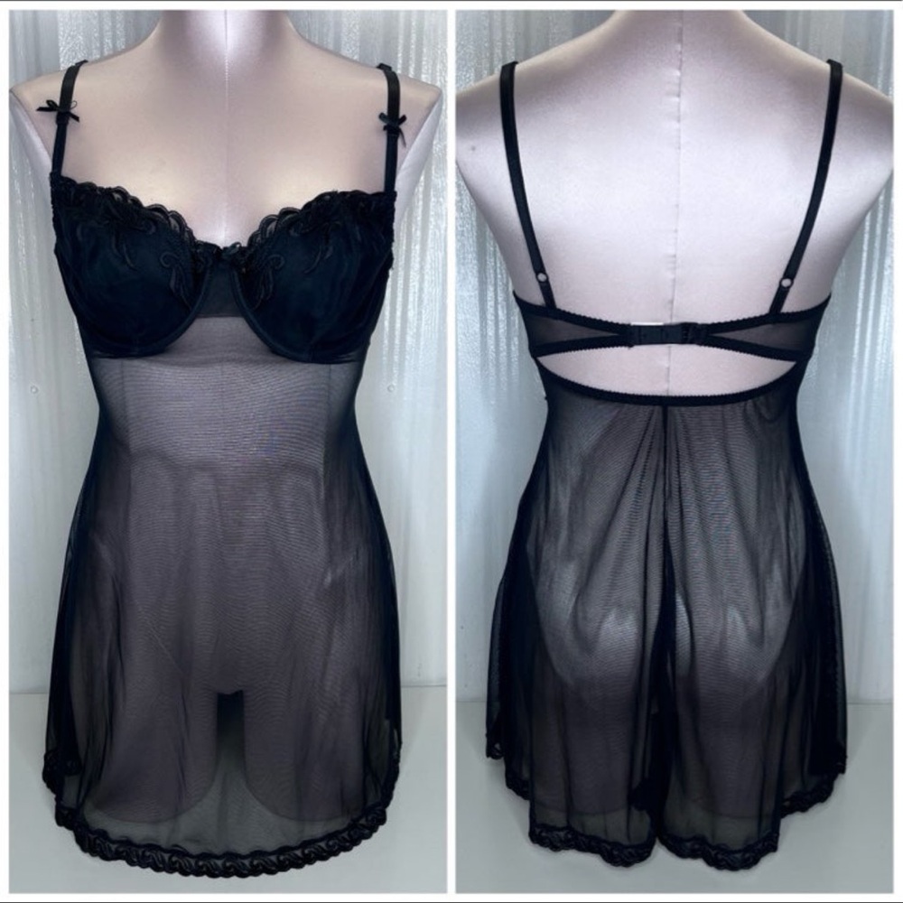 36C Victoriaβs Secret Vintage Y2K Lingerie Night Gown